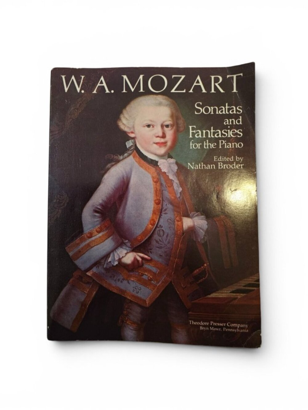 W A Mozart Sonatas and Fantasies Piano Book Nathan Broder Vintage Music